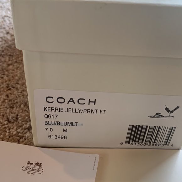 New Coach Kerry Jelly Flip Flops Size 7 - Picture 5 of 5